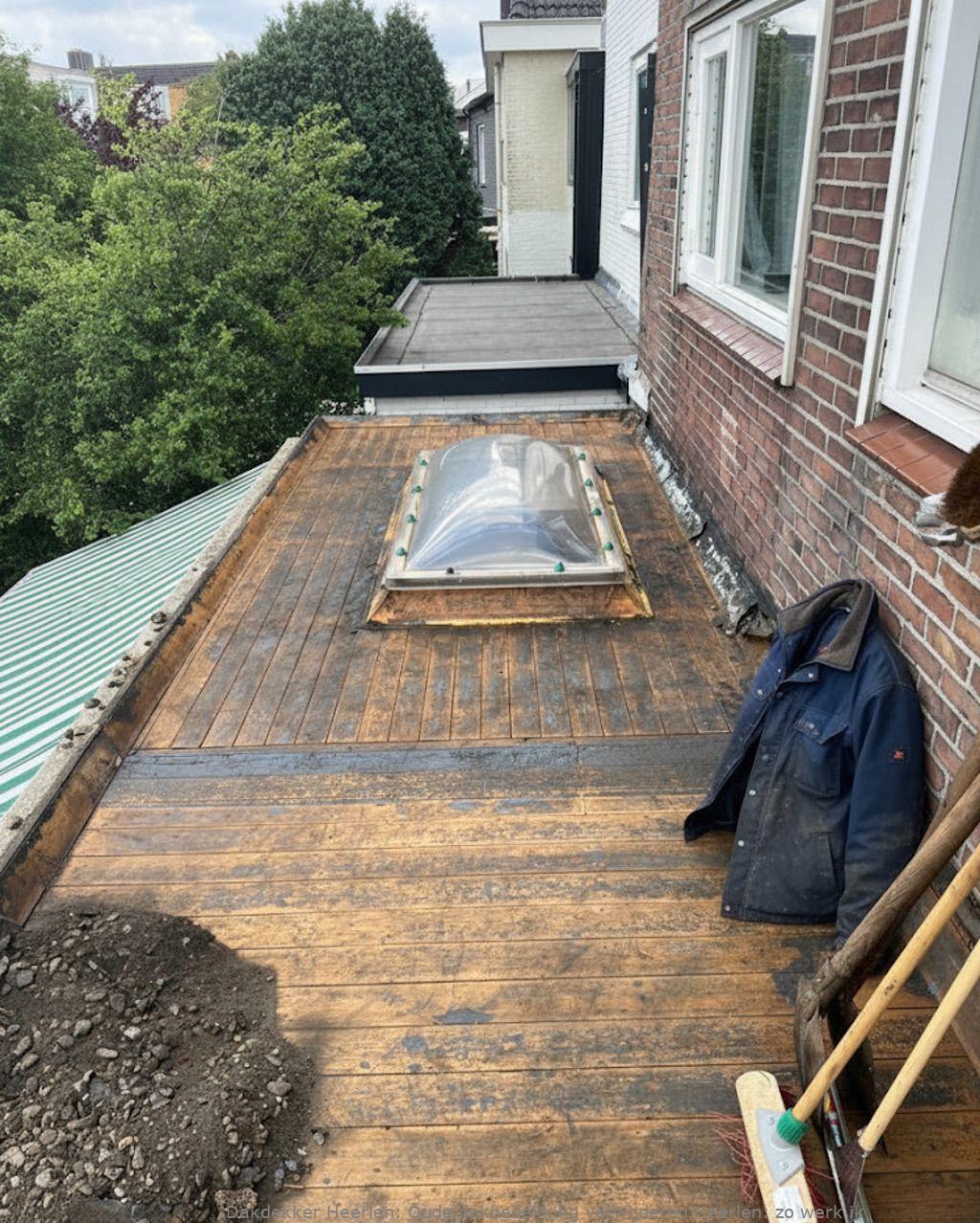 Oude Dakbedekking Verwijderen Heerlen