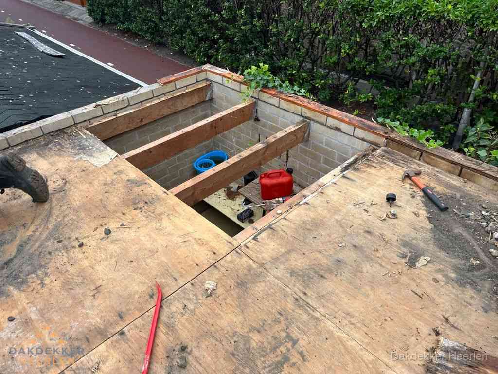 Plat Dak Vervangen Heerlen